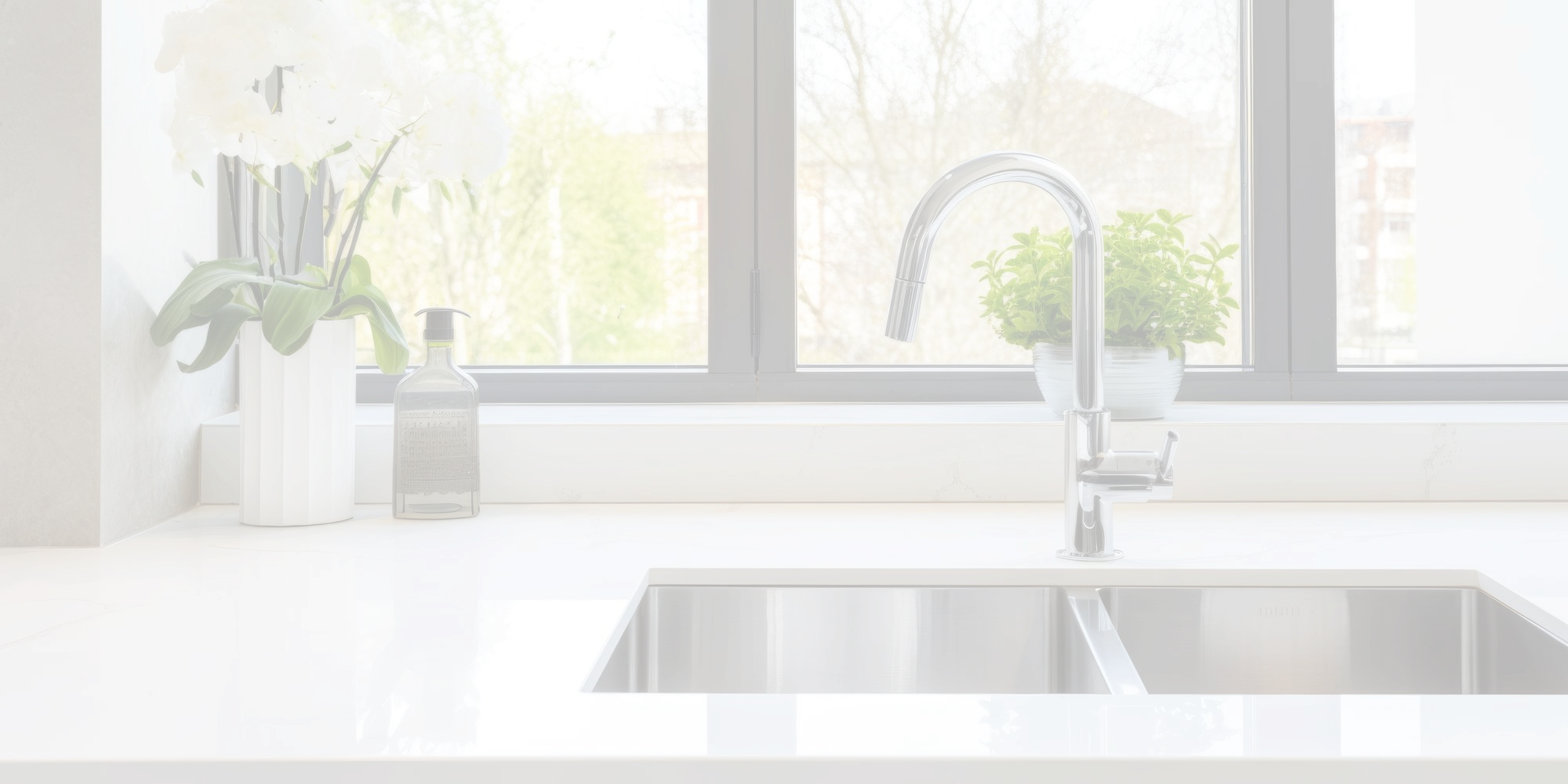 bg_sec_img_ledmirror1_faucet1_basins1_products2_sctn3